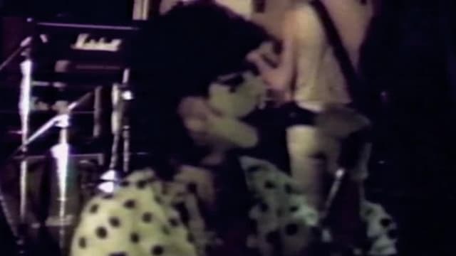 S01:E01 - Live, Manhattan Club, Bradford, 1983