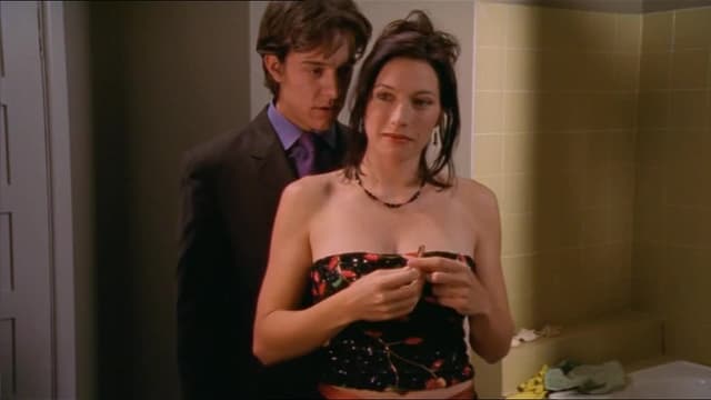 S01:E17 - Piggy-in-the-Middle