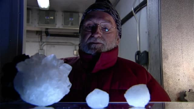 S01:E03 - Hailstorm