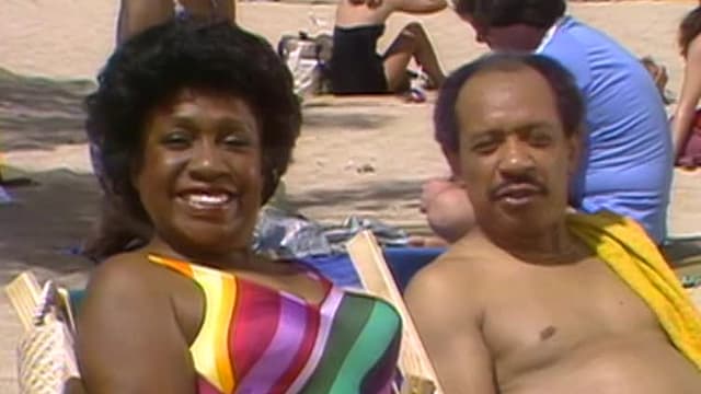 S07:E03 - The Jeffersons Go to Hawaii (Pt. 2)