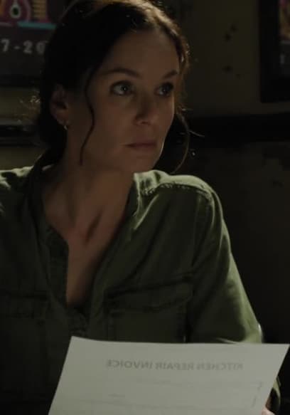 Watch Colony S02:E06 - Fallout - Free TV Shows | Tubi