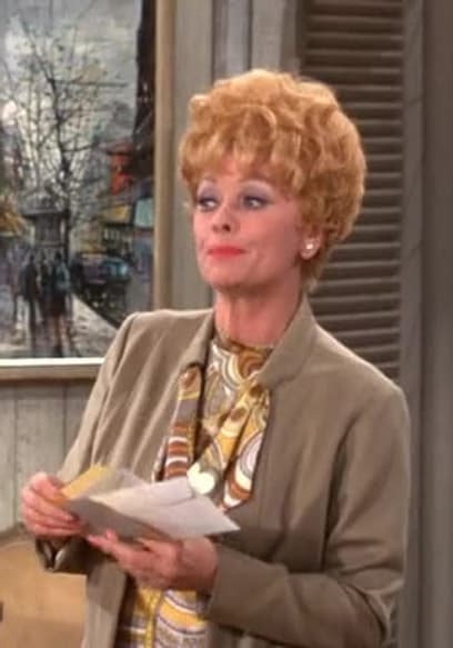 S02:E15 - Lucy the Helpful Mother poster
