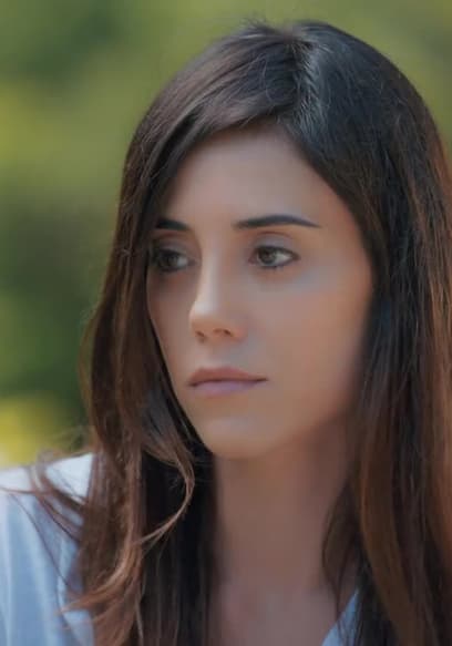 S01:E26 - Zeynep no se rinde poster