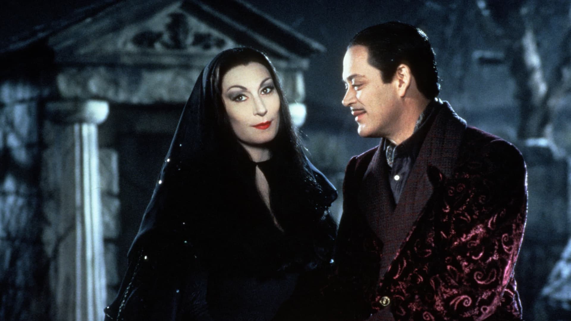 It’s Basically Halloween Now. 8 Movies for Your Spooky-Season Starter Pack