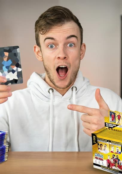 Affiche de S01:E07 - £10,000 Match Attax & £3,500 Panini Prizm 2022/23 Opening