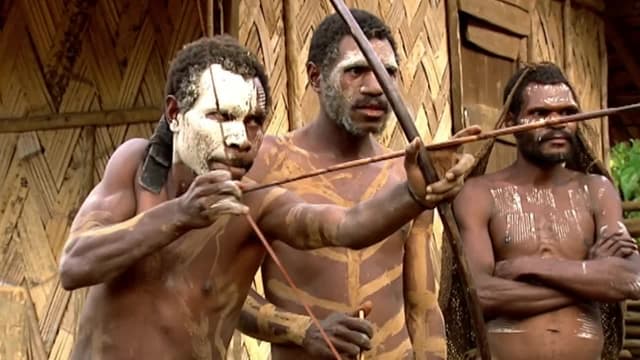 S01:E07 - Viaje al territorio Papue