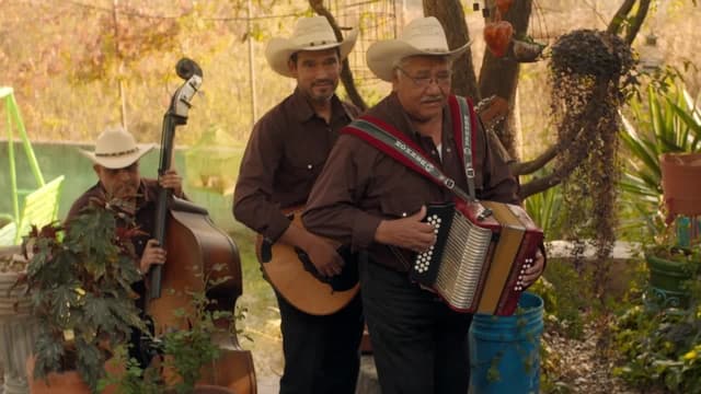 S01:E02 - Nuevo Leon