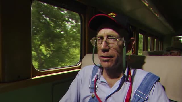 S09:E12 - Iowa Interstate Railroad