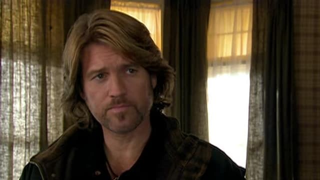 S04:E04 - Leader of the Band