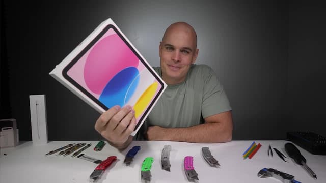 S01:E06 - The New iPad Review