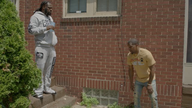 S01:E02 - Brotherhood