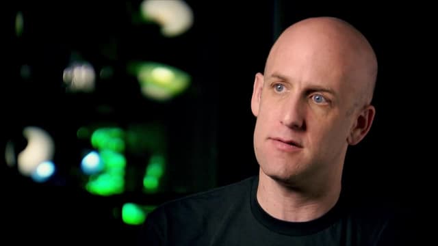 S01:E01 - Hurricane Love