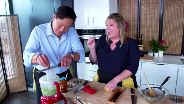 S16:E08 - Sarah Grueneberg