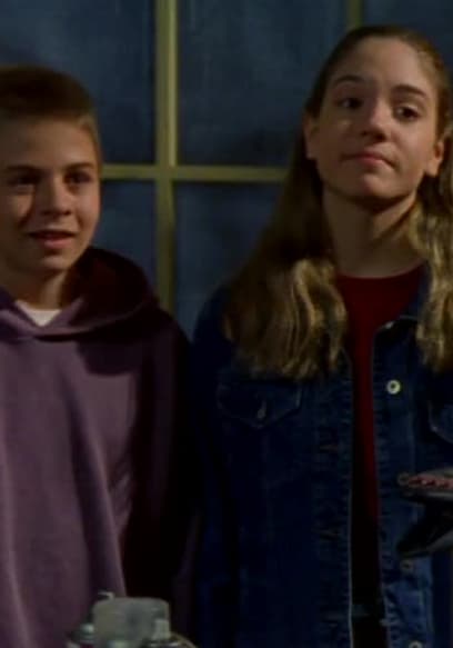 S03:E05 - Shocker on Shock Street poster