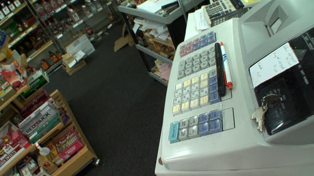 S09:E06 - Smoke Screen / the Last Goodbye