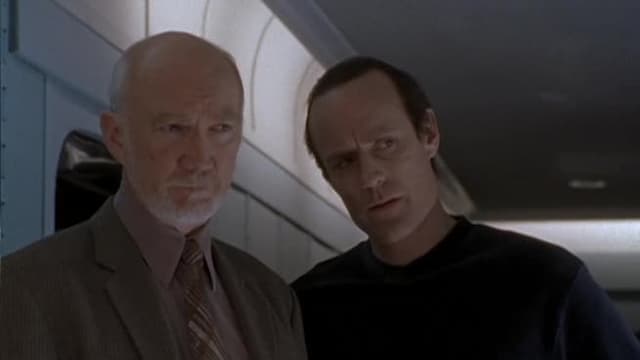 S02:E22 - The Egress