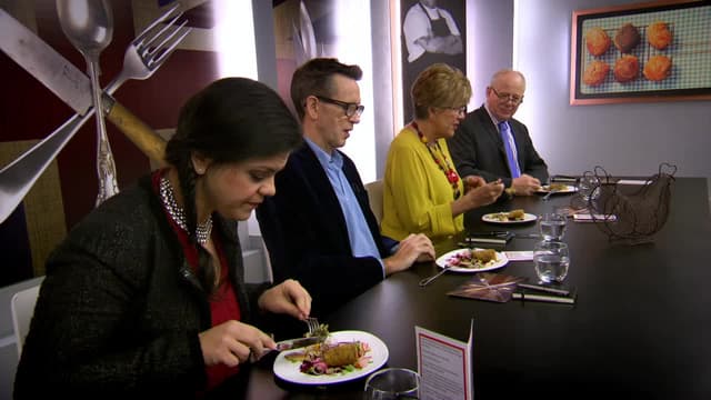 S10:E30 - North West Judging