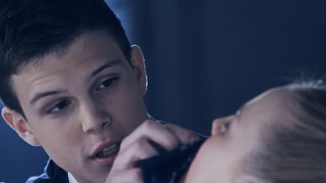 S01:E02 - Traiciones y recuerdos