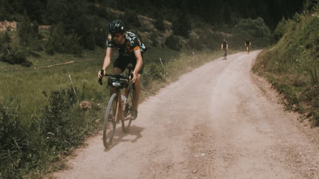 S01:E04 - Hill Bombing