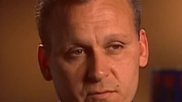 S12:E24 - Conducida al silencio