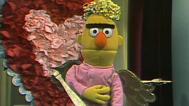 S15:E04 - Goodbye, Mr. Hooper