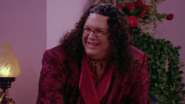 S01:E18 - First Kiss