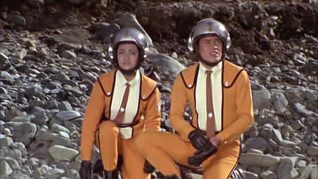 S01:E32 - Endless Counterattack
