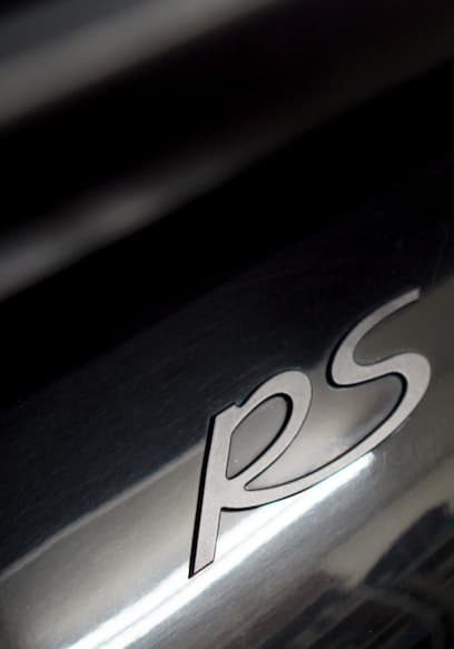 S01:E05 - Hot Rods and Porsches poster