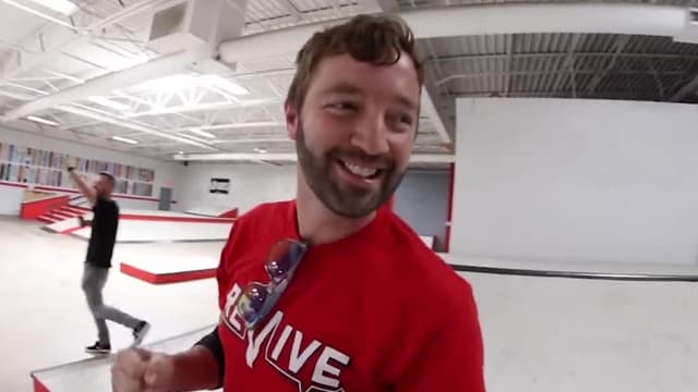 S01:E15 - RC Monster Truck at a Skatepark / RC Truck vs. Skatepark Ramp