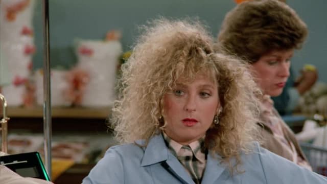 S03:E05 - Better Shop Around