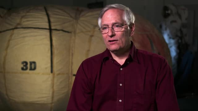 S04:E01 - Landing on Mars