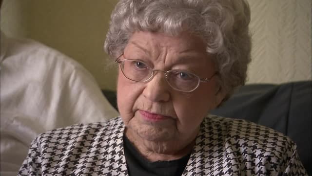 S01:E06 - The Andrews
