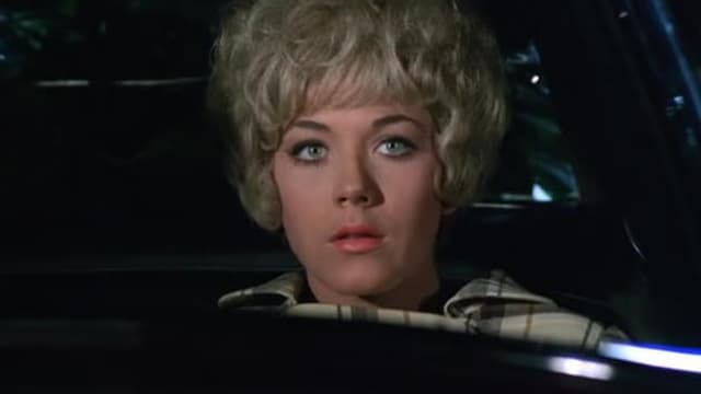 S06:E16 - Invasion of the Earthmen