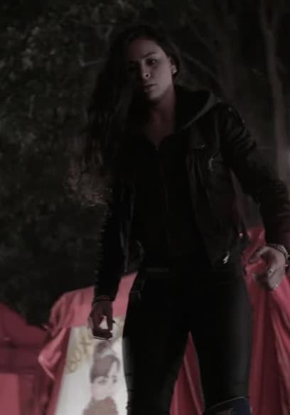S01:E04 - Born Bad poster