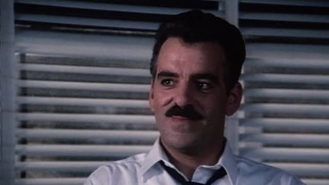 S01:E11 - Crime Pays