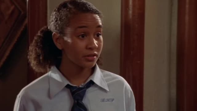 S01:E12 - Robot