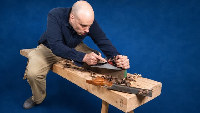 S01:E02 - The $30 Woodworking Workbench