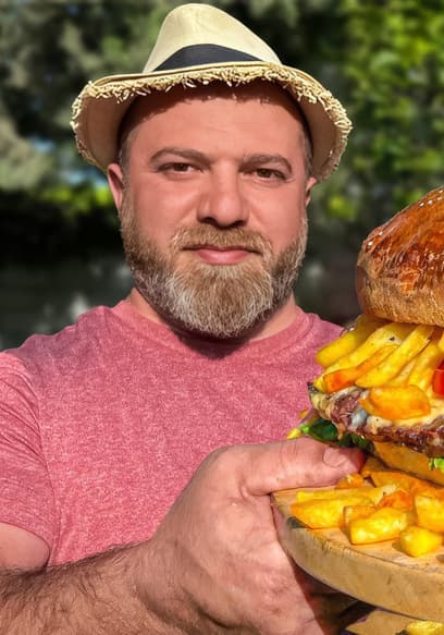 S01:E18 - A 10kg Burger poster