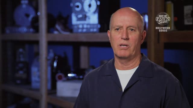 S12:E45 - Hollywood Goods