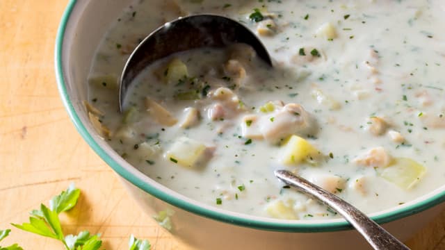 S04:E04 - East Coast Seafood