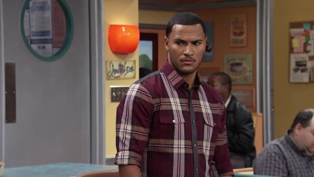 S01:E44 - A Tornado Named Linda