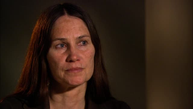 S01:E06 - Blood in the Desert