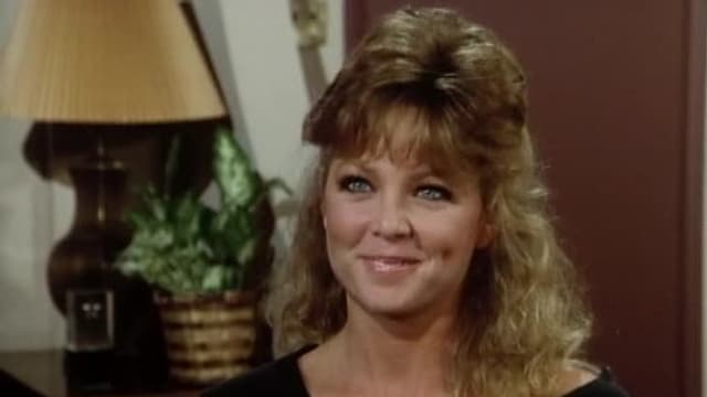 S04:E07 - Investments