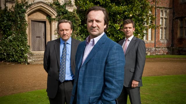 S14:E02 - Dark Secrets
