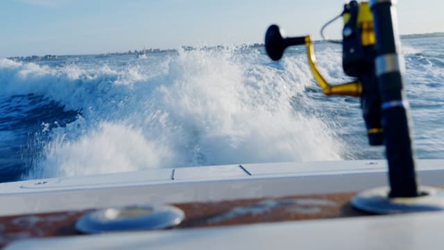 S02:E09 - Long Island