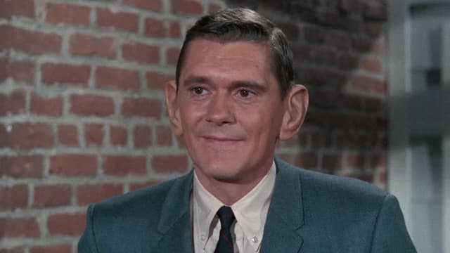 S04:E14 - My What Big Ears You Have