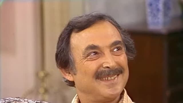 S03:E302 - The New Housekeeper