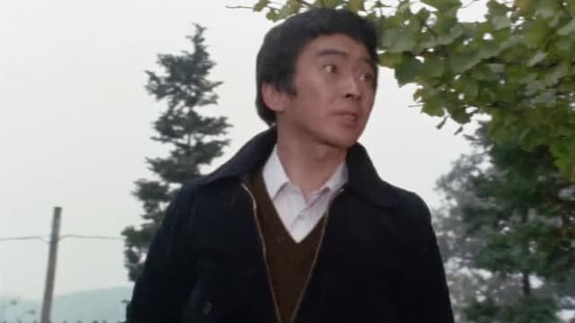 S01:E41 - The Terrifying Saucer Creature Series! The Saucer Creature From the Demon Planet Has Come!