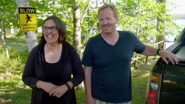 S01:E04 - The Floating Party Raft