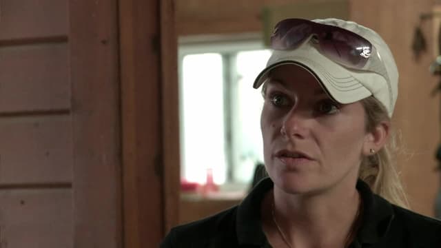 S01:E09 - It's Pat